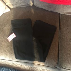 Old Navy yoga capris!!!